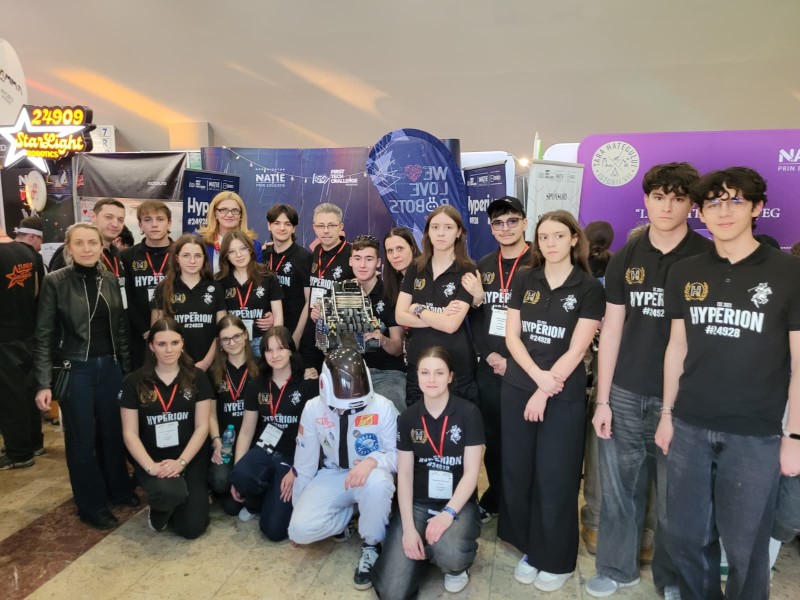 Americanii din South Bend, Indiana, cu ochii pe ”roboții” de la Colegiul Național ”Mihai Eminescu” din Botoșani!