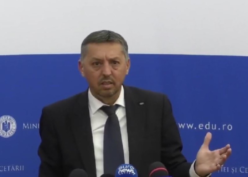 Anunțul lui Daniel David: Majorarea plăţii cu ora pentru profesori şi deblocarea posturilor din sistem!