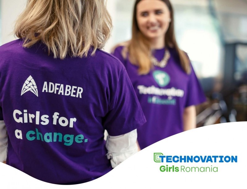 Au început înscrierile în cea mai mare competiție de tehnologie dedicată fetelor - Technovation Girls 2021