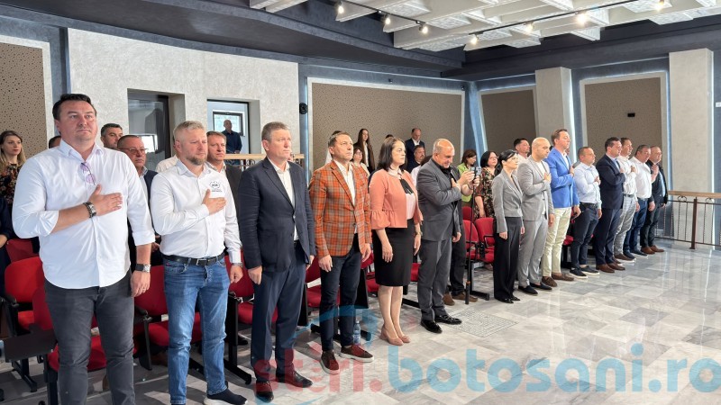 Au trecut indemnizațiile membrilor CA-ului de la Nova Apaserv, 3.500 de lei aprobați! (Foto, Video)