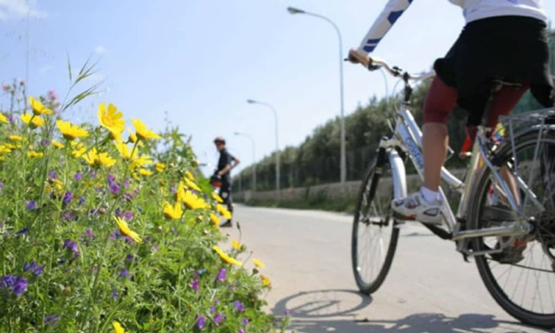 Autorităţile locale şi centrale vor putea accesa fonduri pentru turismul pe bicicletă
