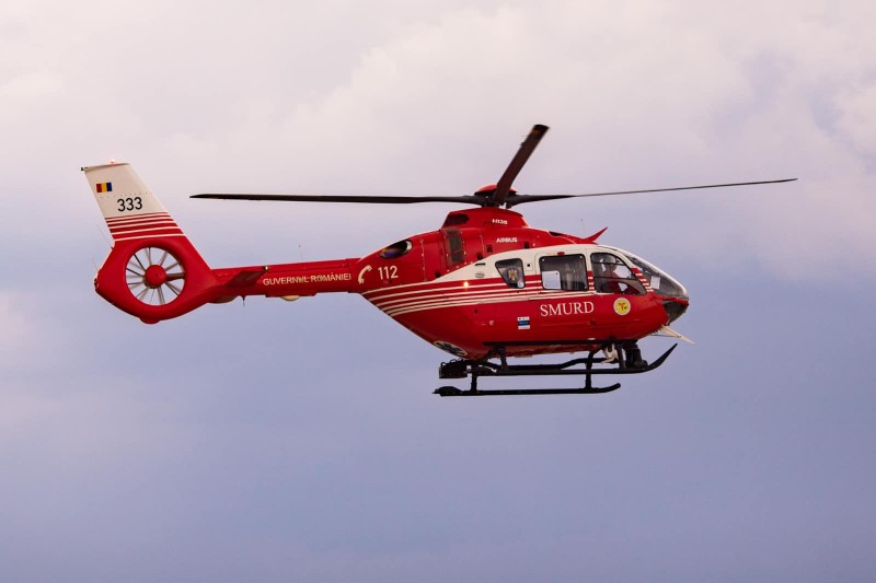 Bărbat de 55 de ani trimis la Iași cu elicopterul SMURD