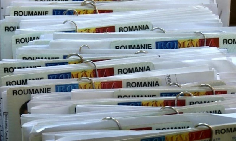 Biroului Electoral Central: Românii pot vota la alegerile de duminică chiar dacă au buletinul expirat
