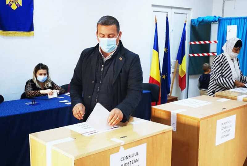 Bogdan Dăscălescu: Am votat cu gândul la viitorul județului Botoșani și la locul privilegiat pe care ar putea să îl ocupe în următorii 4 ani