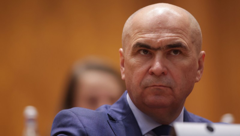 Bolojan promite: „Nu vor mai crește nici TVA nici alte taxe”