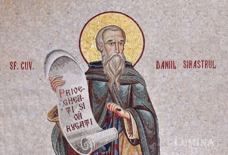 Calendar ortodox Îi cinstim astăzi pe Sf. Cuv. Daniil Sihastrul; Sf