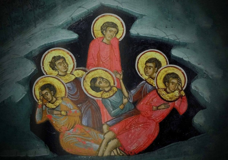 Calendar Ortodox: Sf. 7 tineri din Efes; Sf. Mc. Tatuil