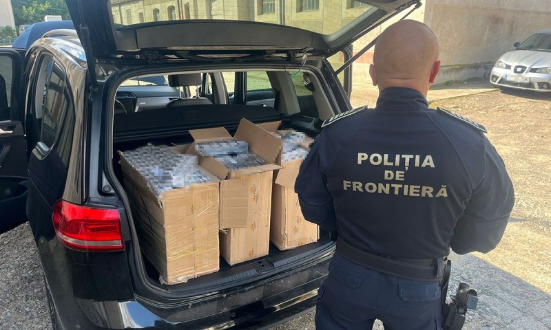 Captură la Botoșani: 30.000 de țigarete și un autoturism de 45.000 lei, confiscate de polițiști! (Foto)