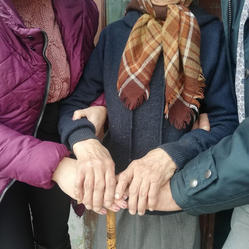 „Caravana faptelor bune” va ajunge la zeci de bătrâni, din județul Botoșani, rămași singuri și bolnavi 