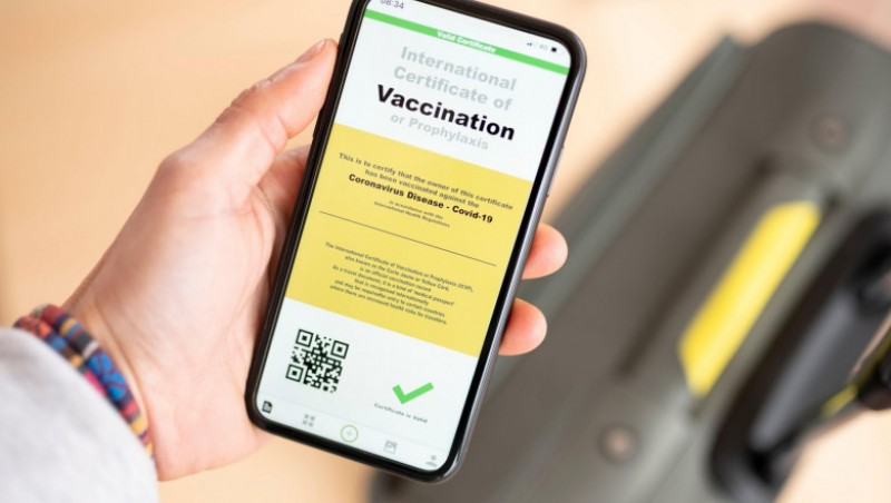 Certificatul verde expiră de la 1 februarie pentru cei care nu şi-au făcut doza booster de vaccin anti-Covid