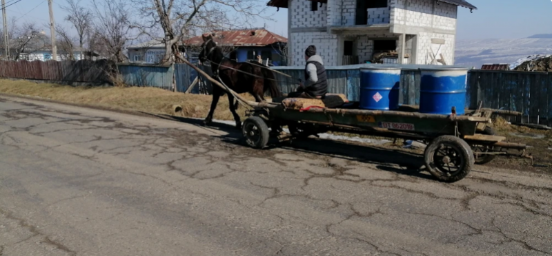 Comuna din Botoșani unde sătenii mor de sete. Autoritățile nu au făcut nimic pentru o sursă de apă