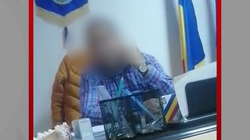 Consilier local condamnat pentru urzeli politice pe bani. A dat șpagă 1.500 de euro pentru a fi mâna dreaptă a primarului