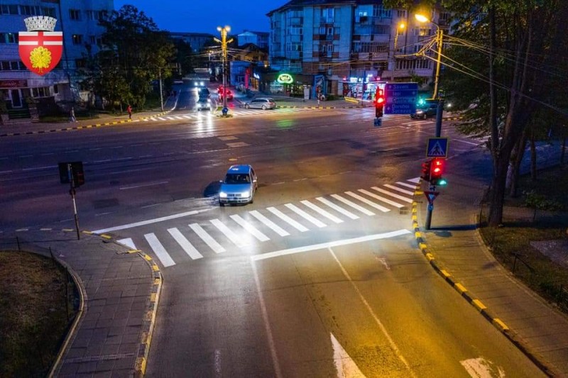 Cosmin Andrei anunță modernizarea iluminatului public până luna viitoare. „Va fi mult mai eficient” (fotogalerie)