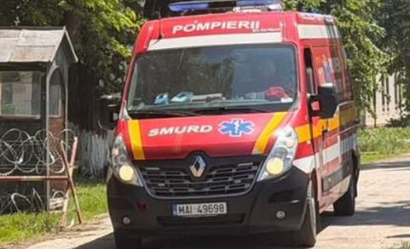Explozie urmată de incendiu la o unitate militară din municipiul Botoșani! Două persoane rănite, ajutor solicitat și de la Suceava!