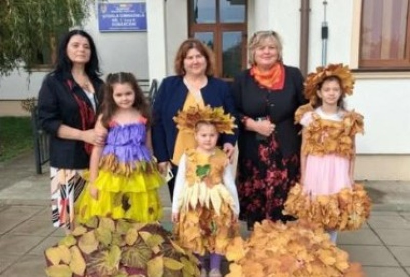 „Festivalul Toamnei” la Școala Gimnazială Nr. 1 Dobârceni - tradiție, creativitate și educație ecologică în cadrul „Săptămânii Verzi”