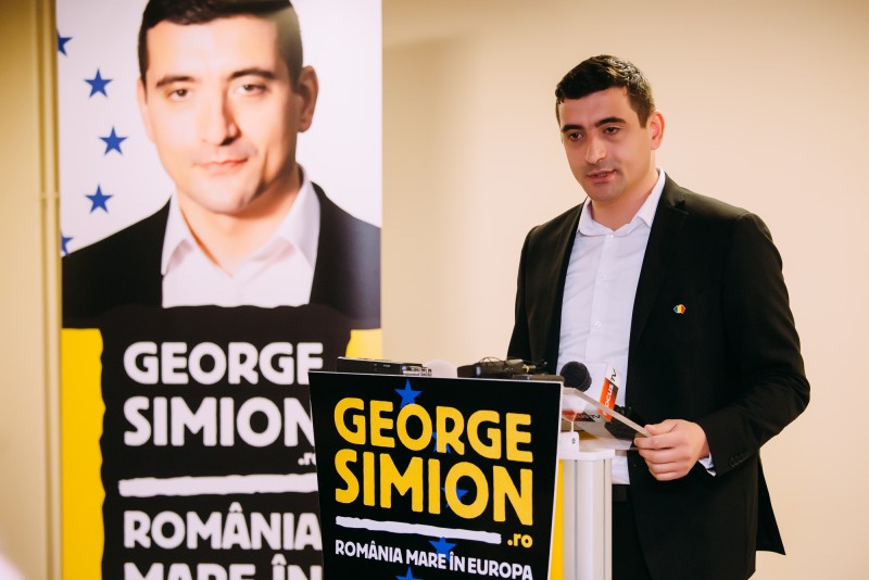 George Simion își lansează la Botoșani candidatura independentă la alegerile europarlamentare