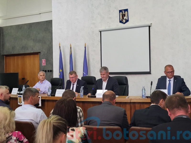 Iftime: „Îmi asum și spun public că prețul la apă va crește dacă...”, abonații Nova Apaserv plătesc pierderile de apă din condominii! (Foto, Video)