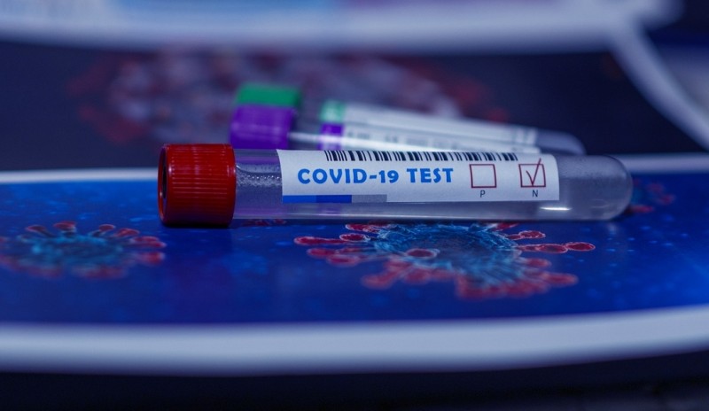 Medic urgentist confirmat cu COVID, după ce copilul său ar fi contactat virusul la școală