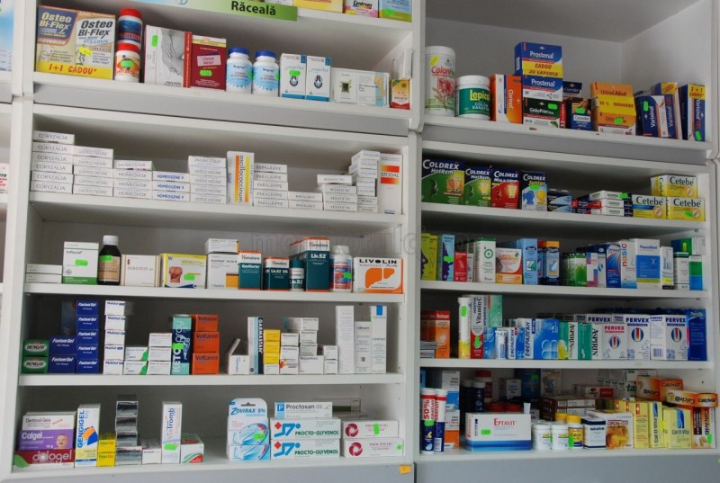 Medicamentele pentru răceală şi gripă ar putea lipsi din farmacii şi în sezonul următor