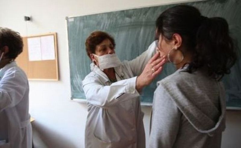 Ministrul Sănătății: Vor fi testați toți elevii cu simptome care vin în unitățile de învățământ