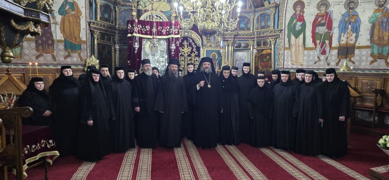 Moment istoric la Mănăstirea Vorona: Maica Teofana Scântei a renunțat la stăreție, de ziua lui Eminescu a fost instalată noua stareță! - FOTO, VIDEO