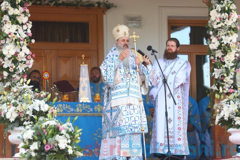 O biserică din Botoșani se sfințește, va participa și ÎPS Teofan!
