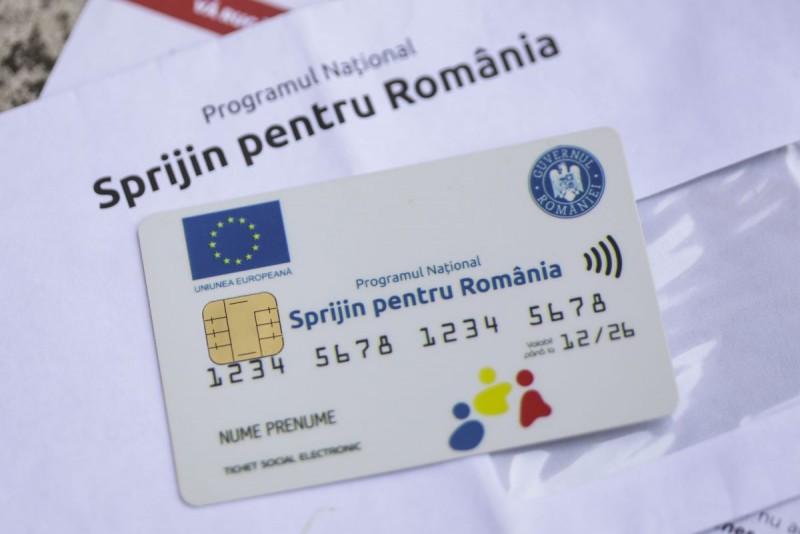 Până la sfârşitul săptămânii, toate cardurile pentru ajutorul social în valoare de 250 de lei vor fi distribuite de Poşta Română