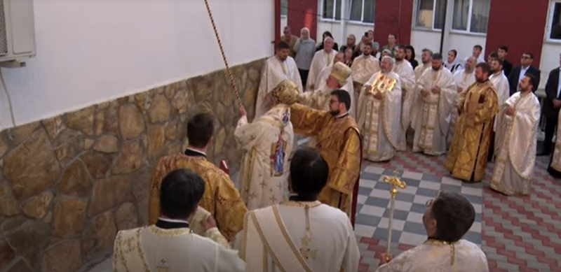 Paraclisul Seminarului Teologic din Dorohoi, sfințit la 100 de ani de la înființare (video)