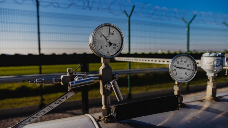 Prețurile la gaze naturale continuă să scadă pentru a treia săptămână consecutiv