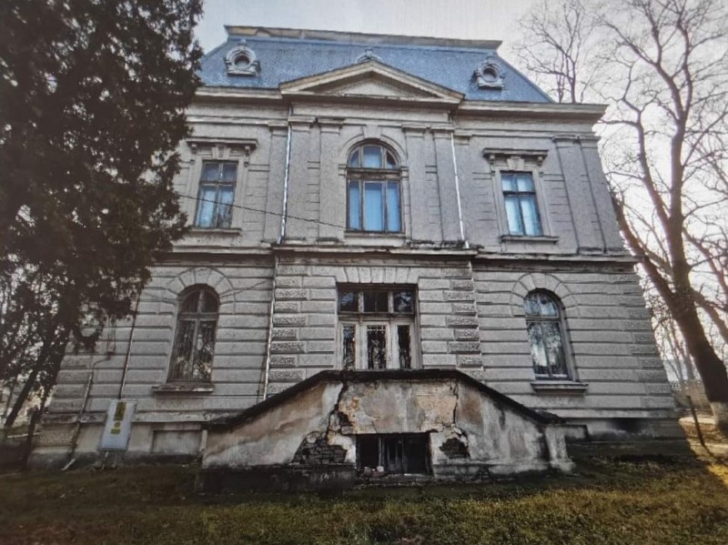 Proiectul pentru restaurarea Muzeului de Științe ale Naturii din Dorohoi a mai parcurs o etapă (fotogalerie)