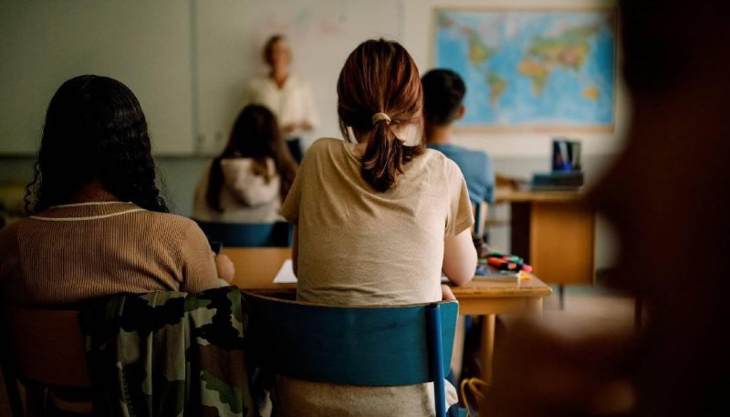 Reacția României după ce în Cernăuți s-a anunțat că vor dispărea multe licee românești: „Am transmis un semnal ferm!”