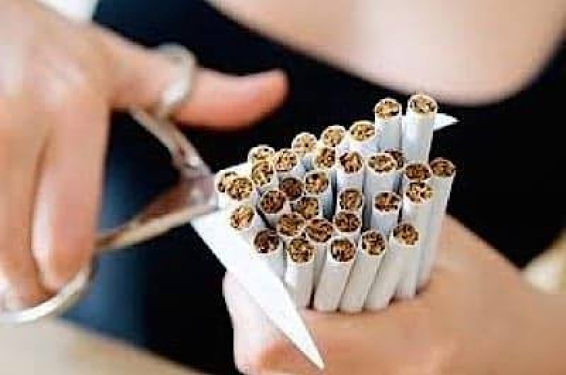 Renunțarea la fumat, între ambiție și tratament medicamentos