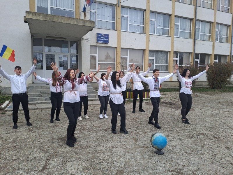 Scurtmetraj realizat de elevii din Ștefănești cu ocazia Zilei Naționale a României (foto)