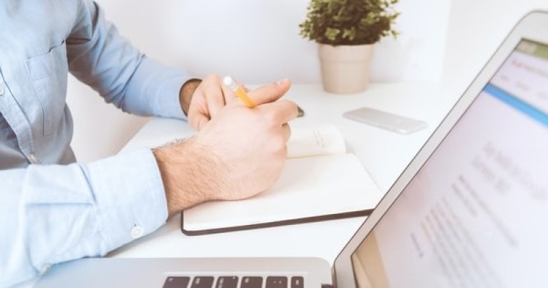 Web Emotion caută să angajeze reprezentant comercial!