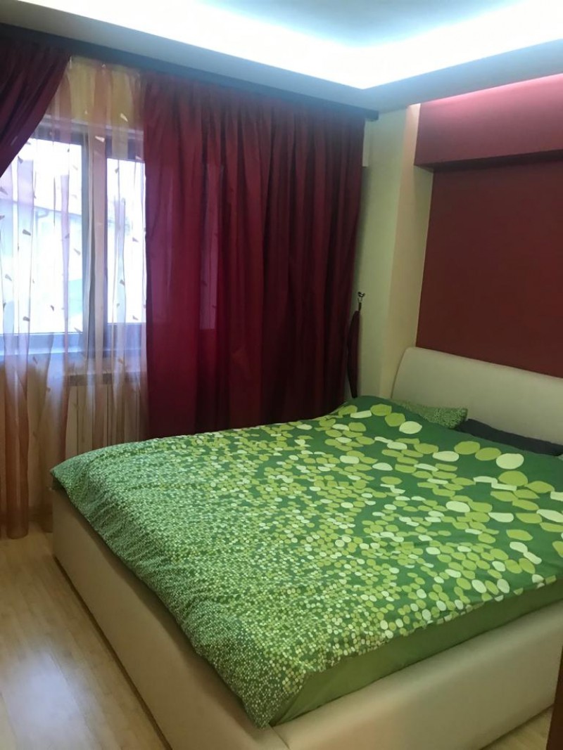 Apartament 4 camere Restaurant Rapsodia