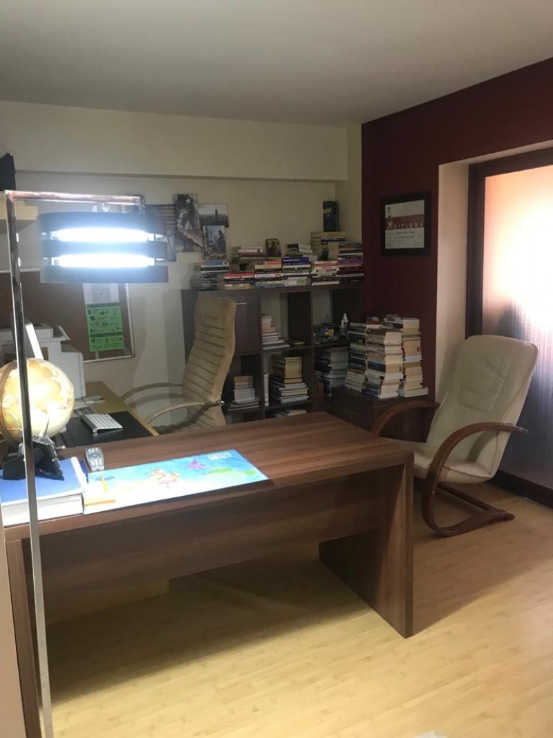Apartament 4 camere Restaurant Rapsodia