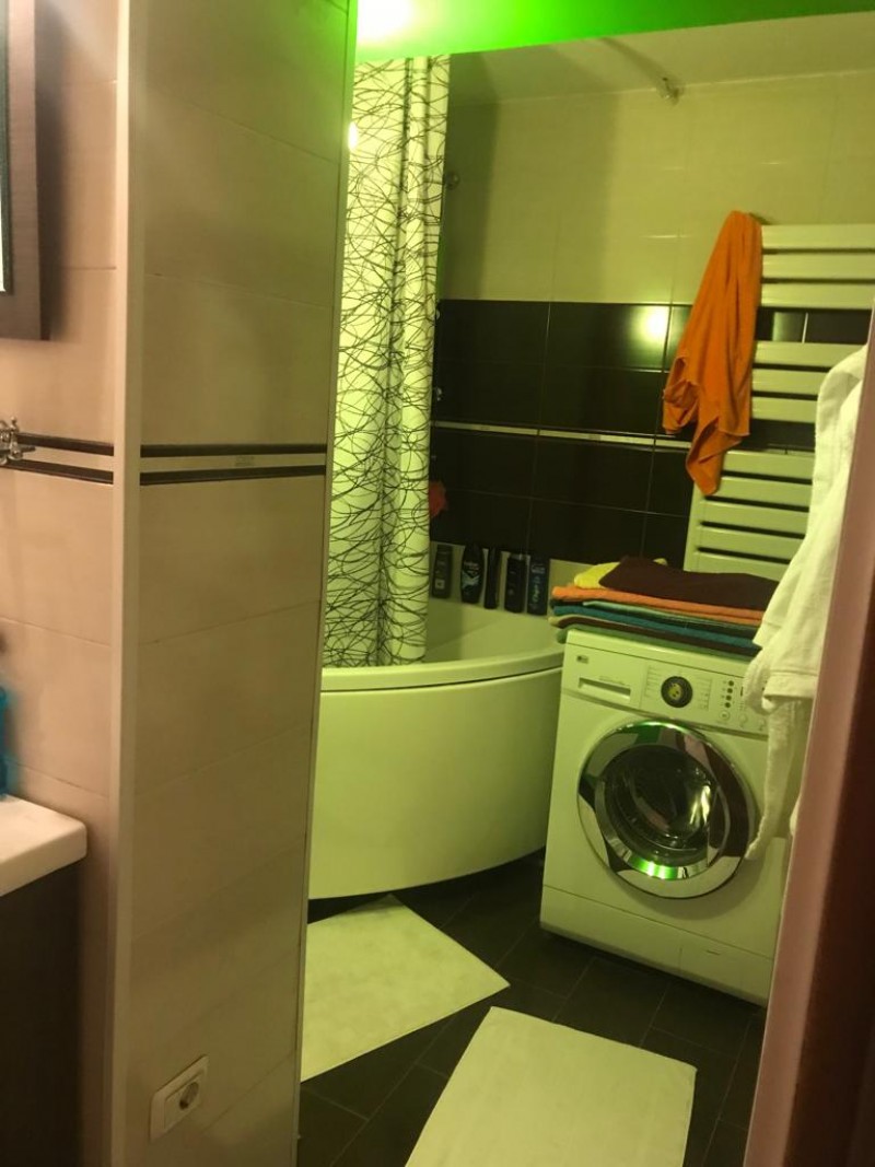 Apartament 4 camere Restaurant Rapsodia